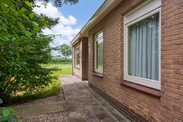 Foto 5 van Velmerweg 1