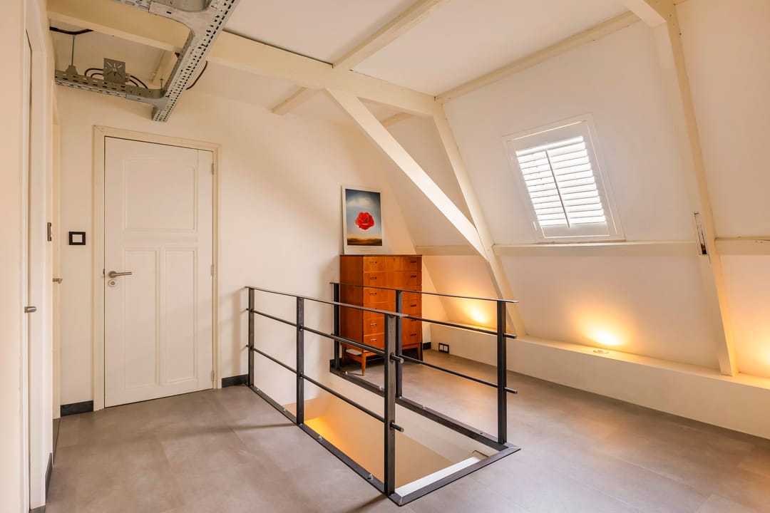 Photo 28 of van Harenstraat 63