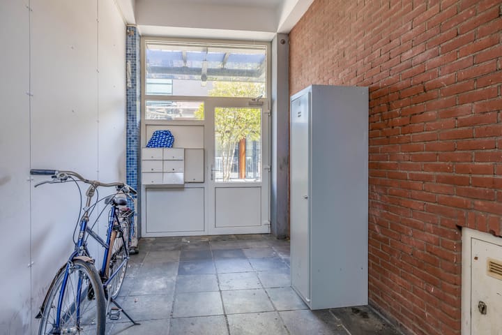 Foto 8 van Leyweg 609