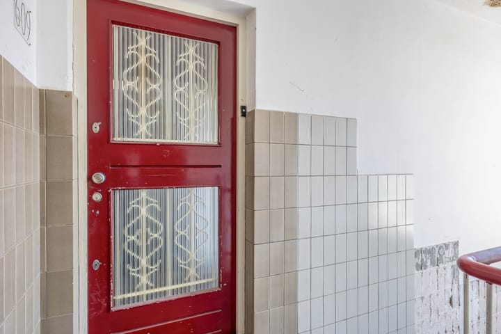 Foto 10 van Leyweg 609