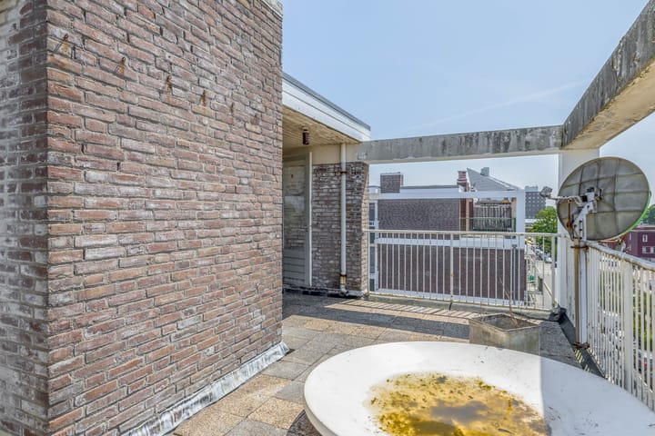 Foto 33 van Leyweg 609