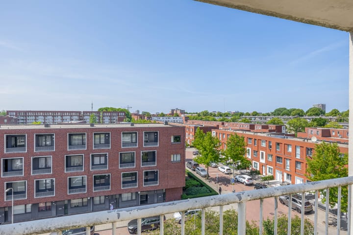 Foto 40 van Leyweg 609