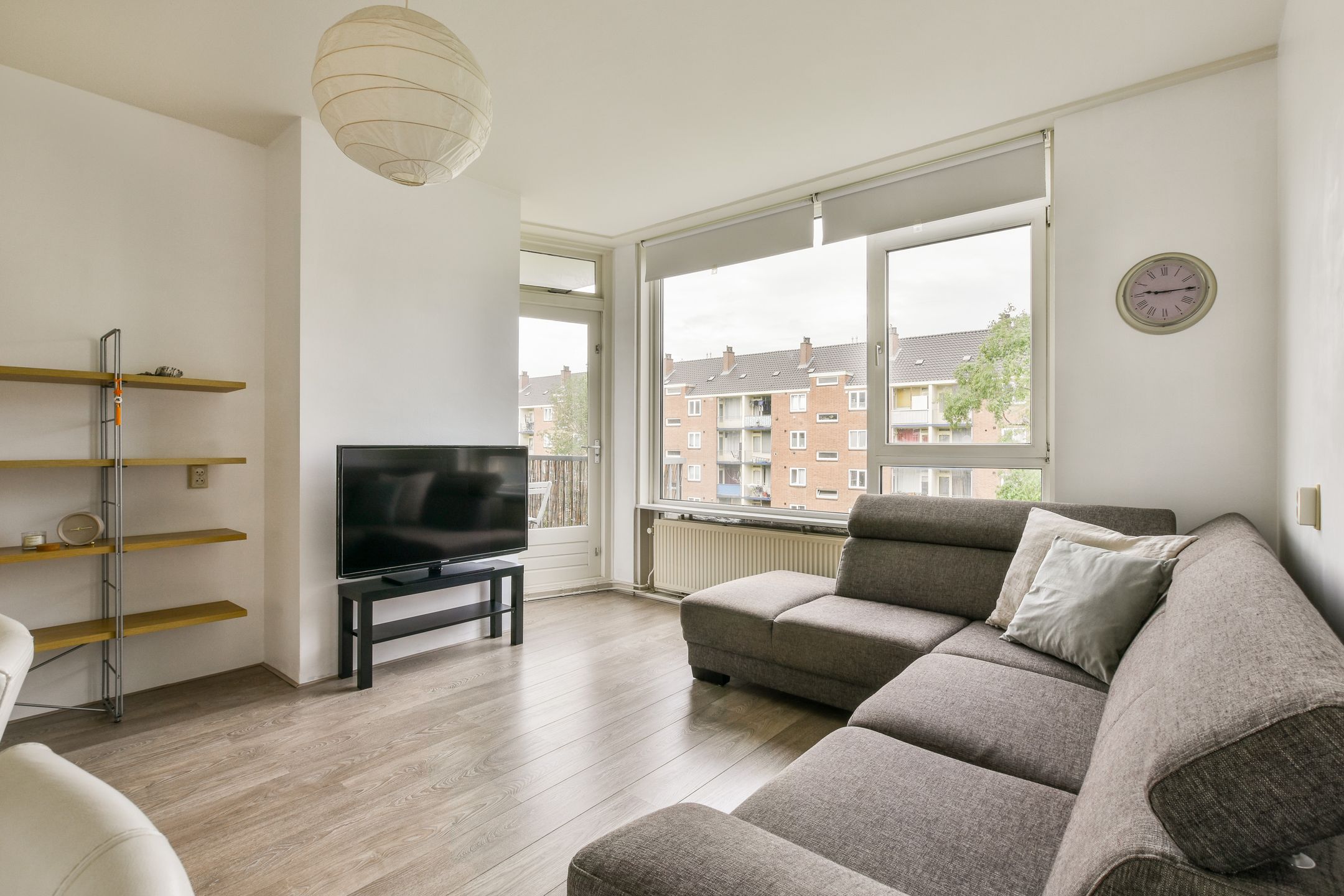 Foto 3 van Honselersdijkstraat 6-3