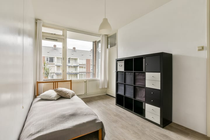 Foto 13 van Honselersdijkstraat 6-3