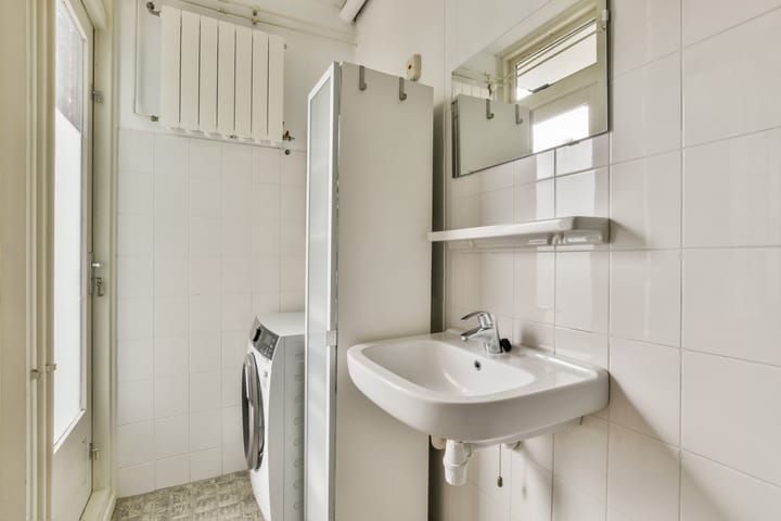 Foto 15 van Honselersdijkstraat 6-3