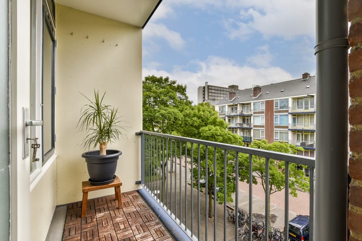 Foto 17 van Honselersdijkstraat 6-3