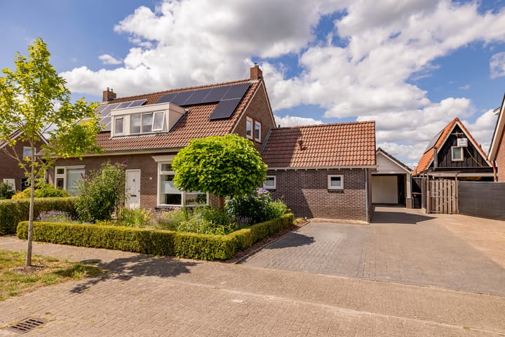 Foto 6 van Mr. Harm Smeengeweg 21