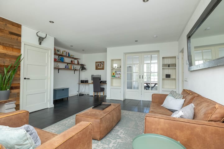 Foto 11 van Mr. Harm Smeengeweg 21