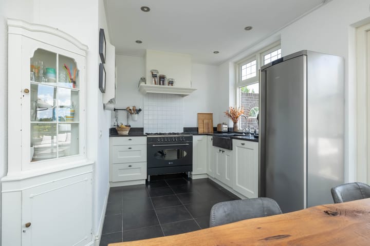 Foto 19 van Mr. Harm Smeengeweg 21