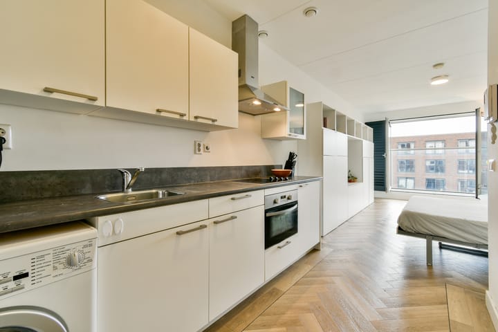 Photo 8 of Welnastraat 455