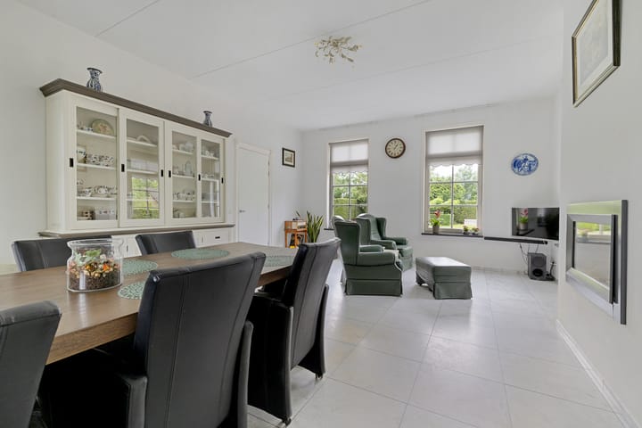 Photo 22 of Stationsweg 10-B