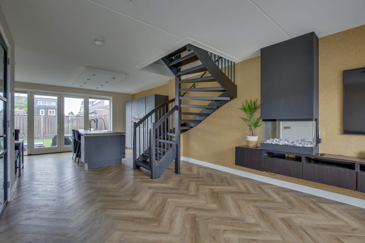 Foto 19 van De Wierse 10