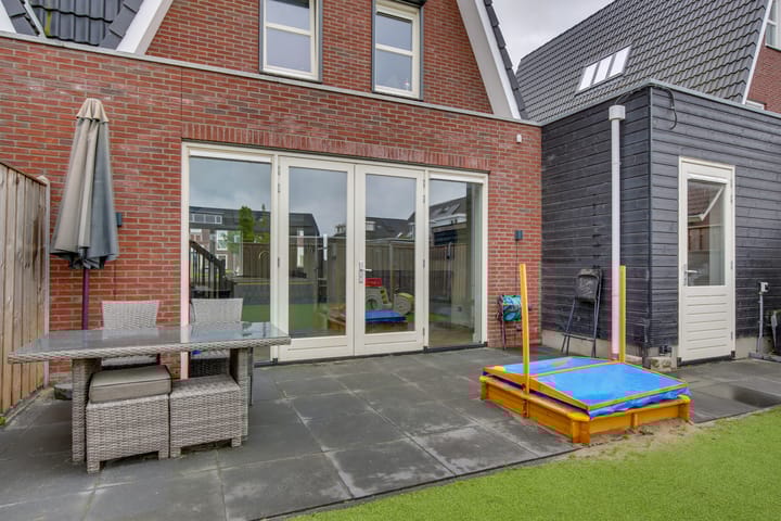 Foto 25 van De Wierse 10