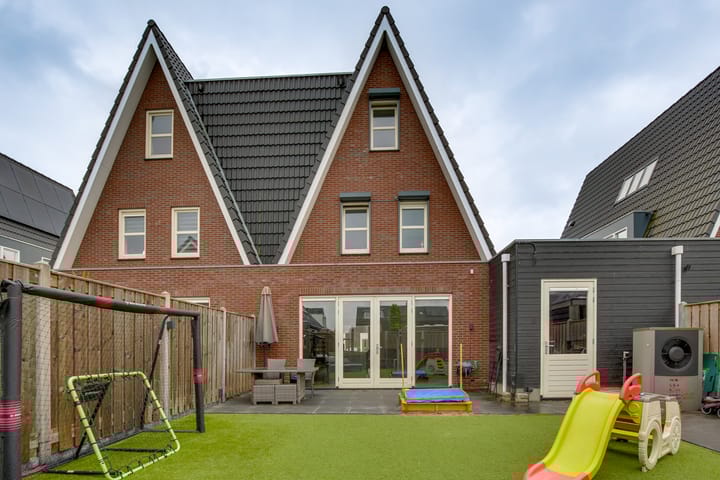 Foto 23 van De Wierse 10