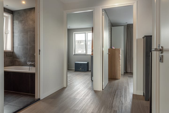 Foto 35 van Pastorielaan 24