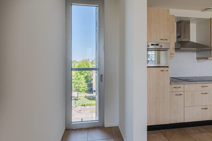 Foto 7 van Professor de Moorplein 453