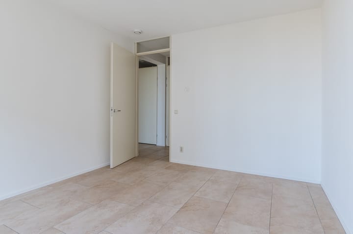 Foto 13 van Professor de Moorplein 453