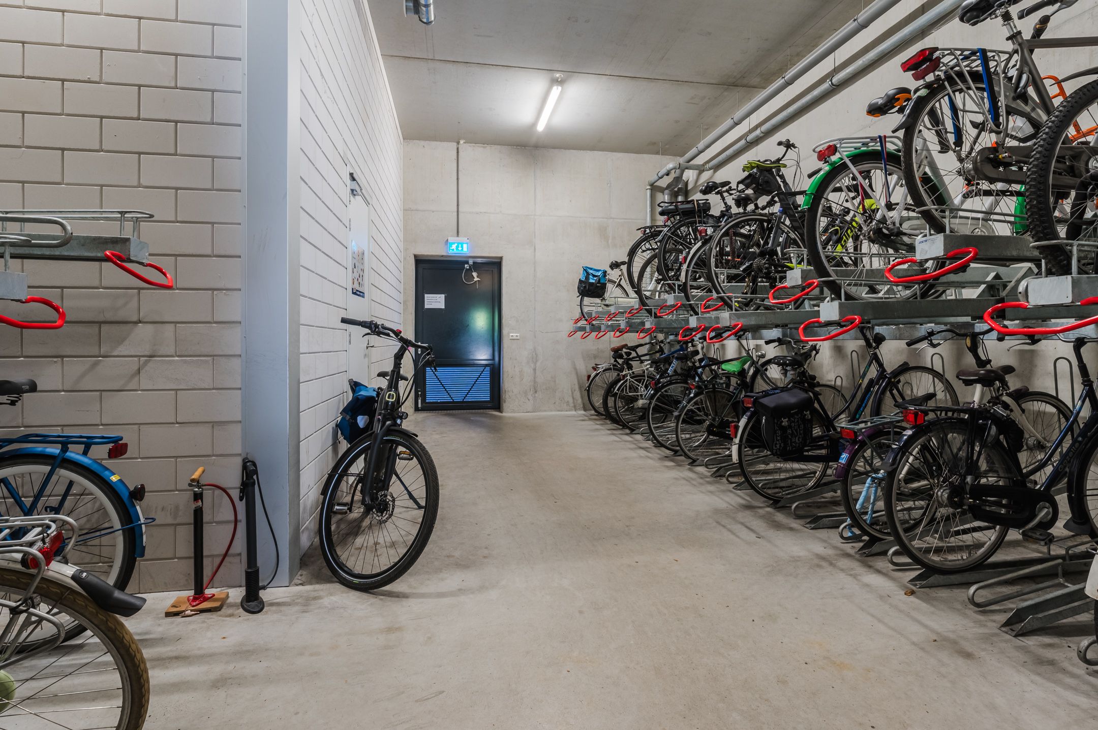 Foto 24 van Professor de Moorplein 453