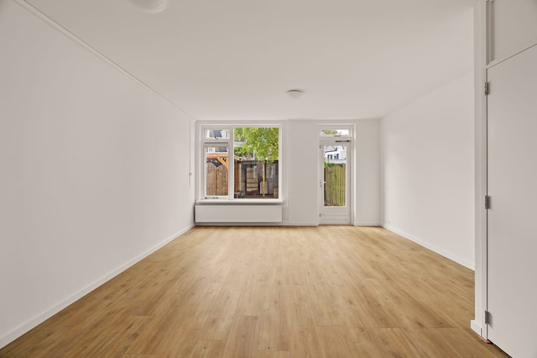 Photo 2 of Lelieveld 111