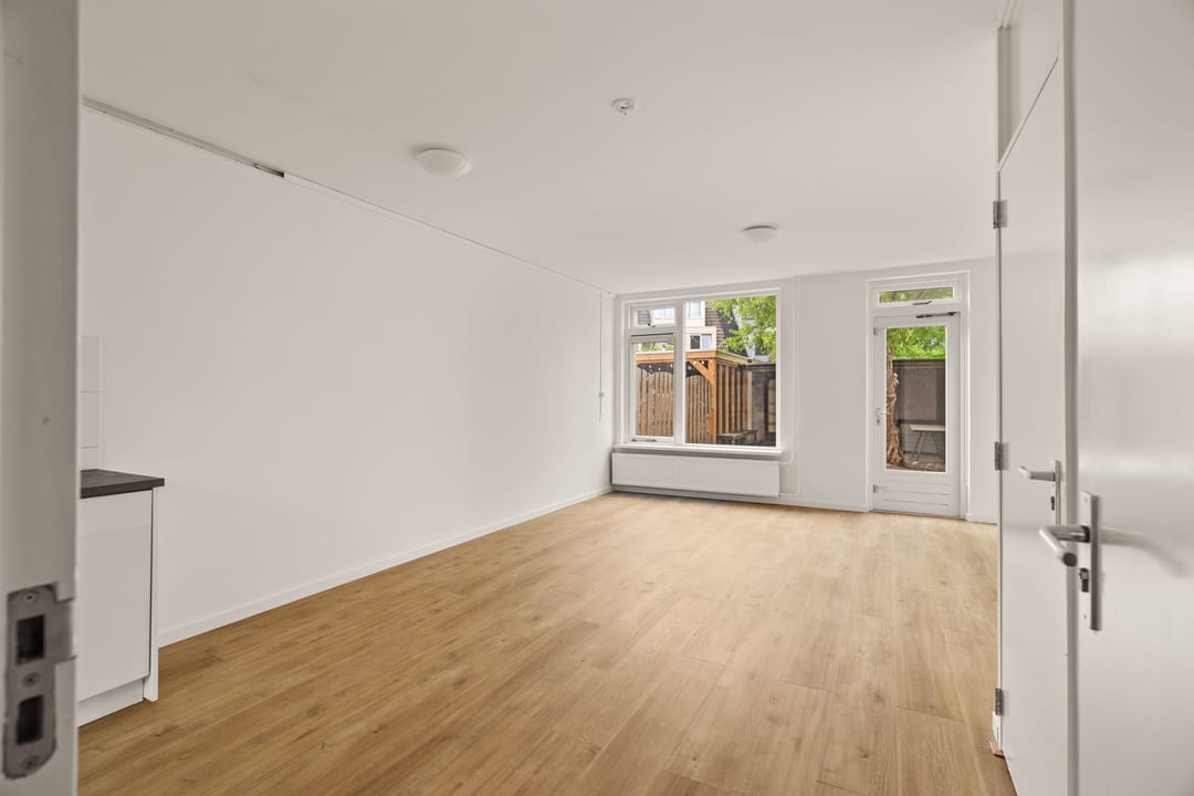 Photo 7 of Lelieveld 111