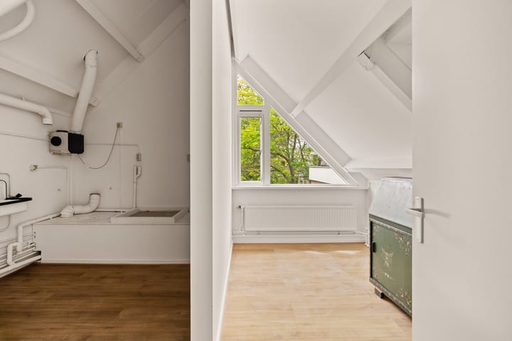 Photo 19 of Lelieveld 111