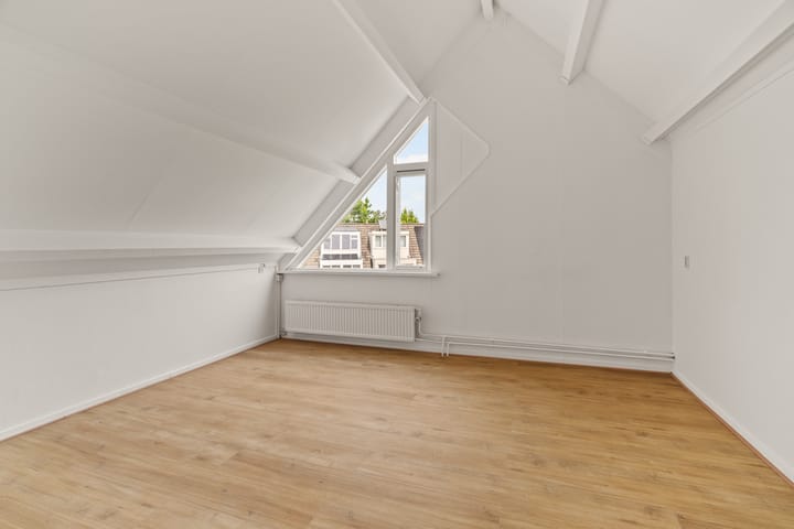 Photo 21 of Lelieveld 111