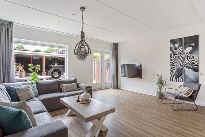 Foto 7 van Leeuwebek 50