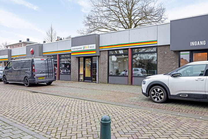 Emmastraat 6, Raamsdonksveer