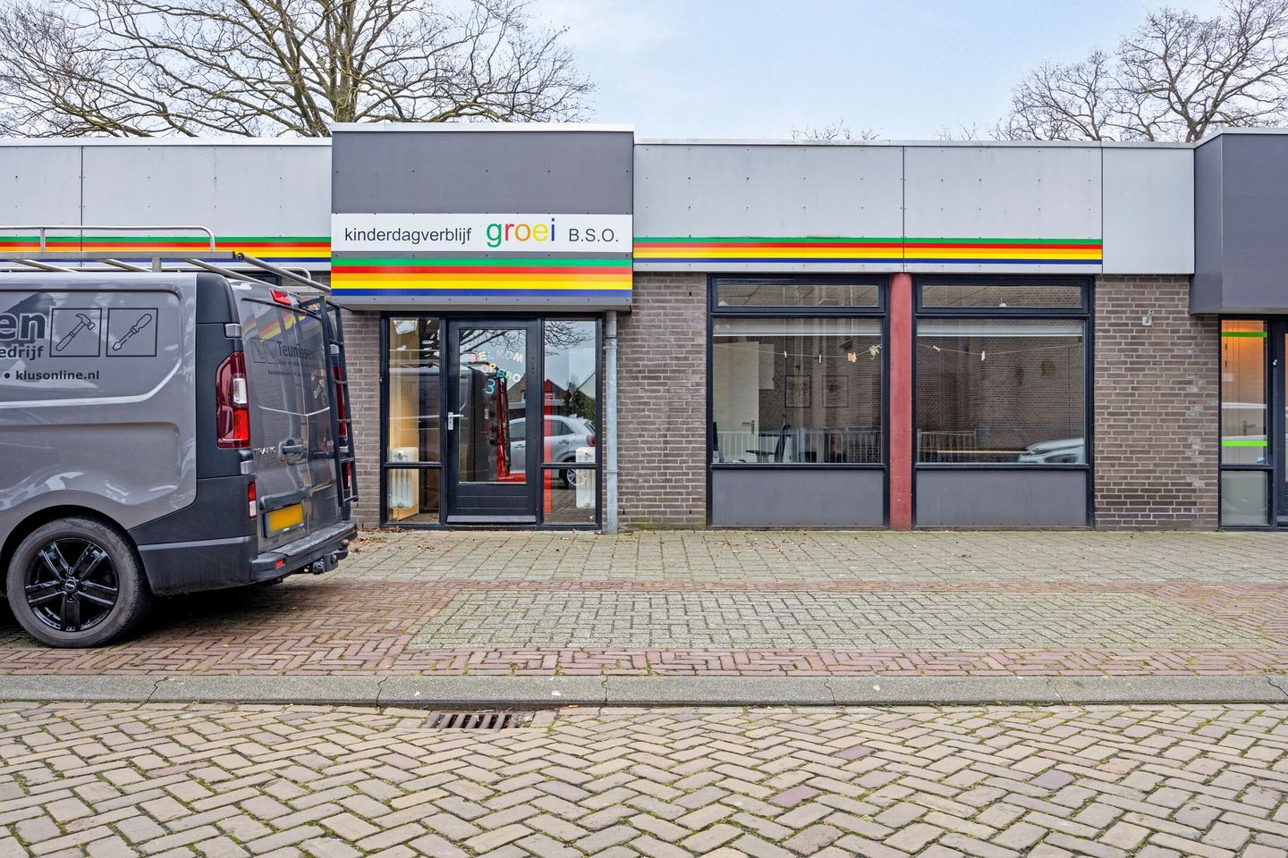 View photo 2 of Emmastraat 6