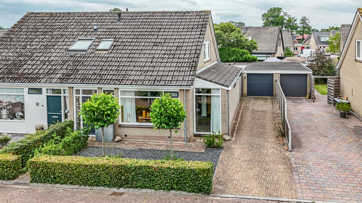 Foto 26 van Lindenlaan 48