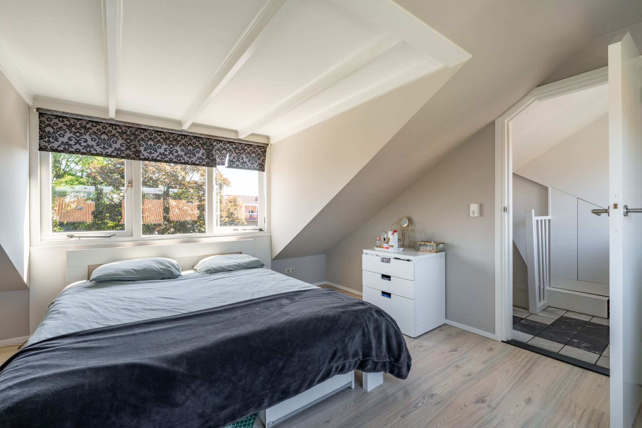 Foto 27 van Laarderweg 214