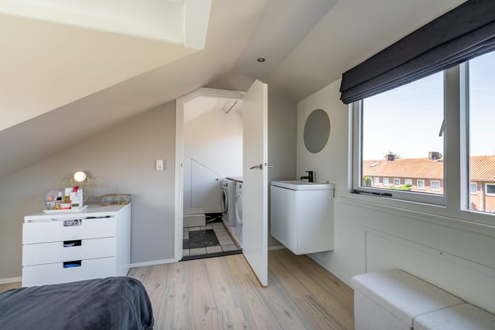 Foto 28 van Laarderweg 214