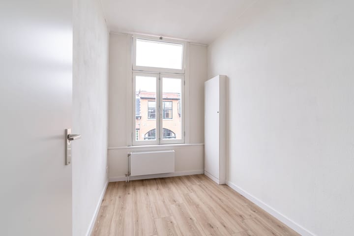 Foto 20 van Buijs Ballotstraat 48-A