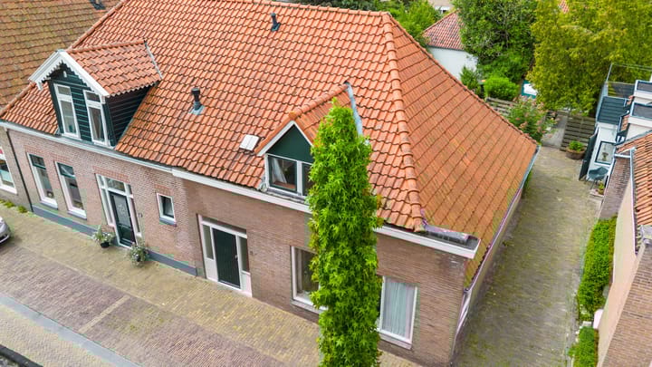 Photo 2 of Hoofdstraat 61