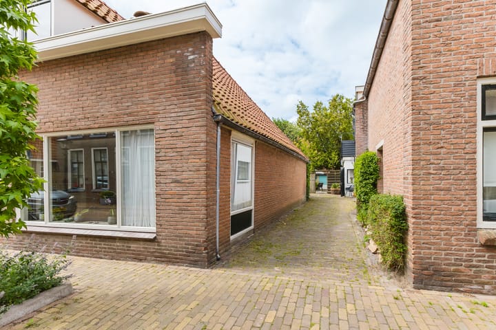 Photo 5 of Hoofdstraat 61