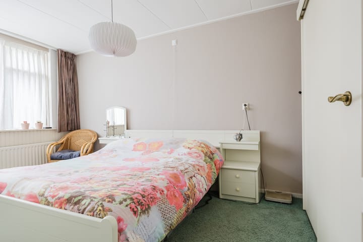 Photo 25 of Hoofdstraat 61