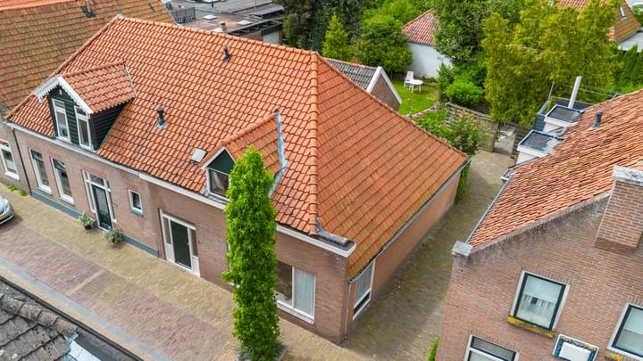 Photo 48 of Hoofdstraat 61