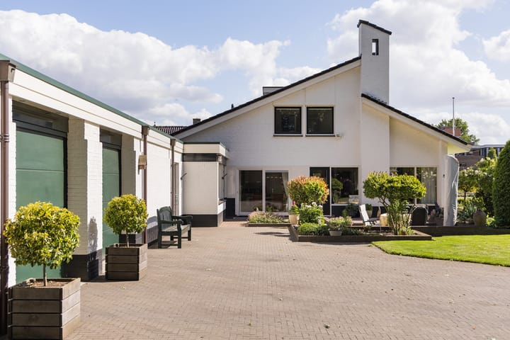 Foto 50 van Molenesch 26