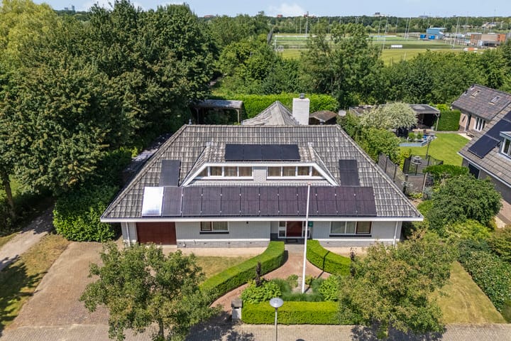 Foto 3 van Van Rechterenmarke 18