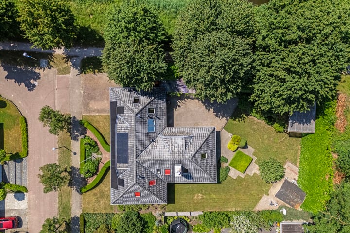 Foto 4 van Van Rechterenmarke 18