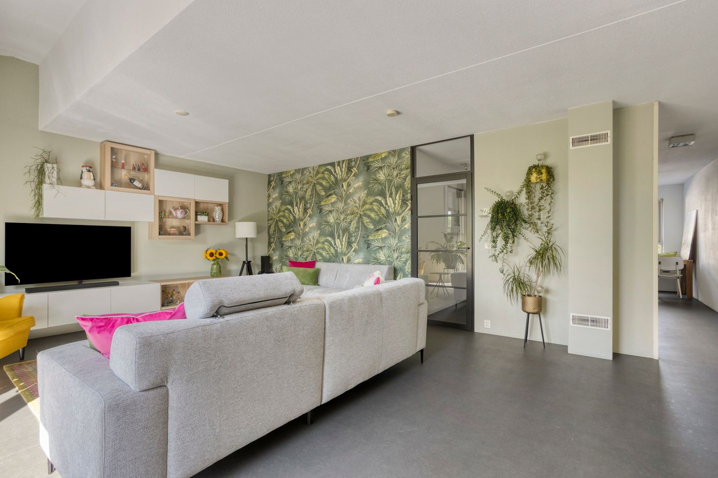 Foto 10 van Robert Stolzhof 155