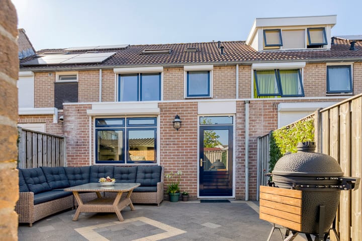 Foto 2 van De Casembrootstraat 15