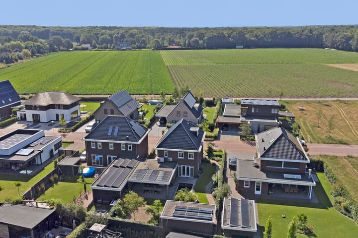 Photo 51 of Op de Lundert 10