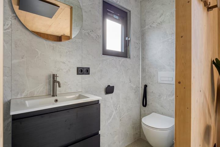 Foto 15 van Rijnbandijk 10-B70