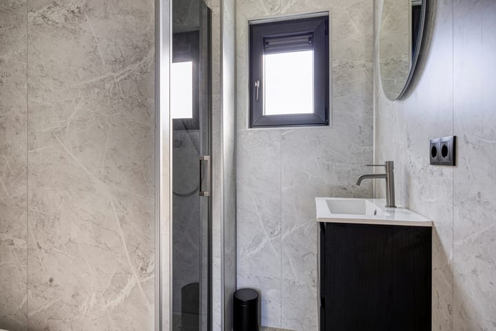 Foto 20 van Rijnbandijk 10-B70