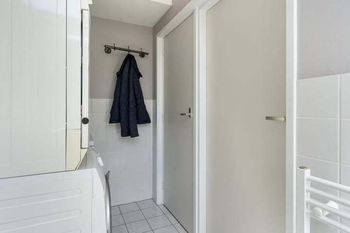 Photo 14 of Skriesstrjitte 35