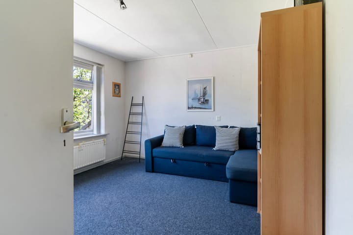 Photo 19 of Skriesstrjitte 35