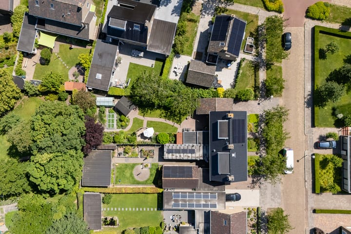 Photo 46 of Skriesstrjitte 35