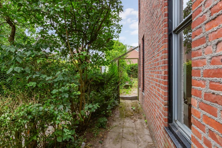 Photo 25 of Willem-Alexanderweg 1