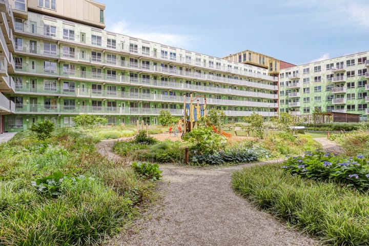 Photo 24 of Perzikweg 36